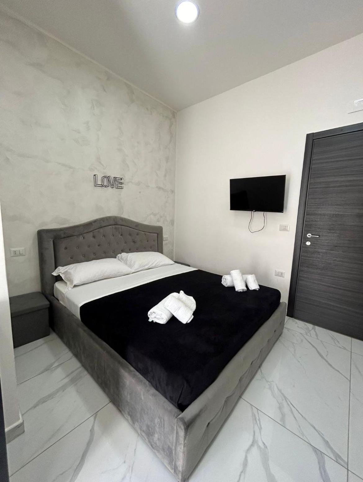 Terrazza Luxury Valentino Apartment Naples Exterior photo